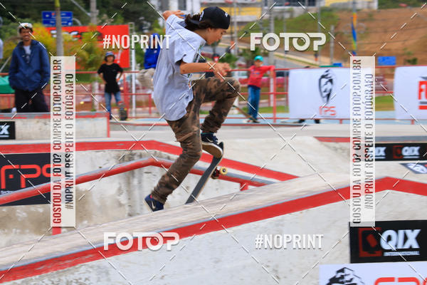 Buy your photos of the eventCampeonato Brasileiro de Skate Street Amador on Fotop