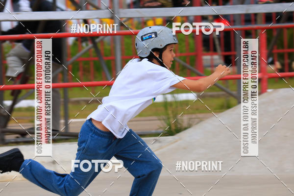 Buy your photos of the eventCampeonato Brasileiro de Skate Street Amador on Fotop