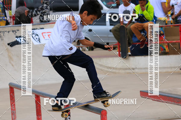 Buy your photos of the eventCampeonato Brasileiro de Skate Street Amador on Fotop