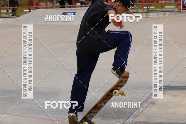 Buy your photos of the eventCampeonato Brasileiro de Skate Street Amador on Fotop