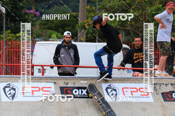 Buy your photos of the eventCampeonato Brasileiro de Skate Street Amador on Fotop