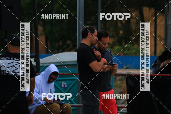 Buy your photos of the eventCampeonato Brasileiro de Skate Street Amador on Fotop