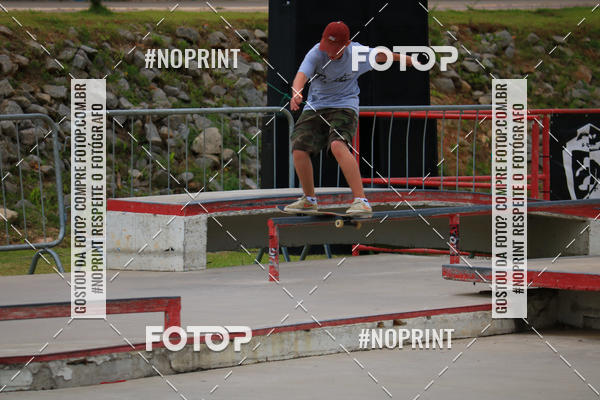 Buy your photos of the eventCampeonato Brasileiro de Skate Street Amador on Fotop