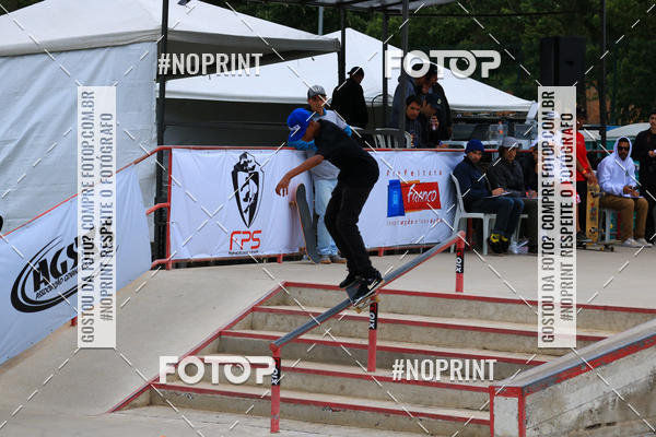 Buy your photos of the eventCampeonato Brasileiro de Skate Street Amador on Fotop