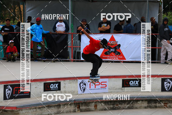 Buy your photos of the eventCampeonato Brasileiro de Skate Street Amador on Fotop