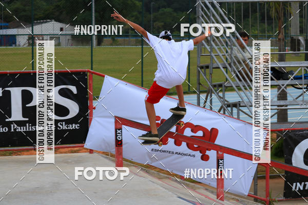Buy your photos of the eventCampeonato Brasileiro de Skate Street Amador on Fotop