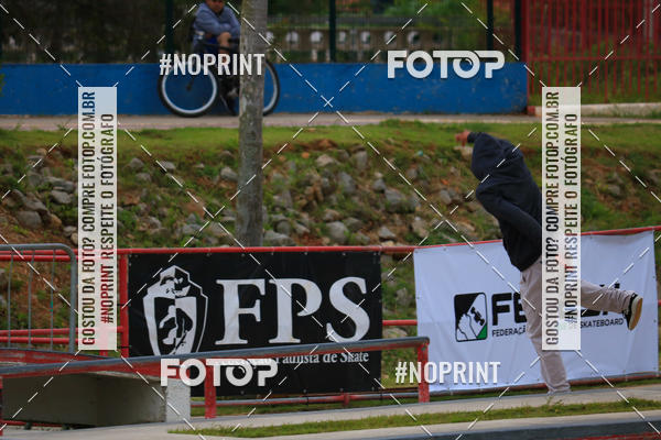 Buy your photos of the eventCampeonato Brasileiro de Skate Street Amador on Fotop