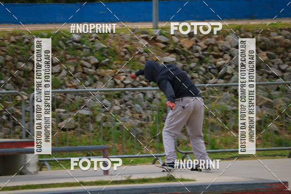 Buy your photos of the eventCampeonato Brasileiro de Skate Street Amador on Fotop