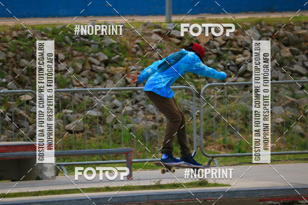 Buy your photos of the eventCampeonato Brasileiro de Skate Street Amador on Fotop