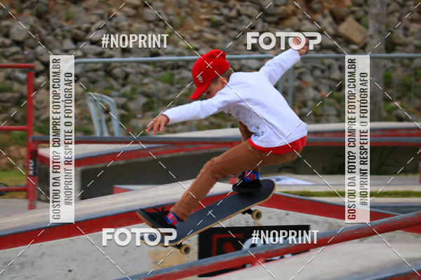 Buy your photos of the eventCampeonato Brasileiro de Skate Street Amador on Fotop