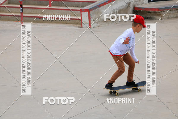 Buy your photos of the eventCampeonato Brasileiro de Skate Street Amador on Fotop