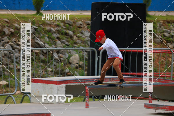 Buy your photos of the eventCampeonato Brasileiro de Skate Street Amador on Fotop