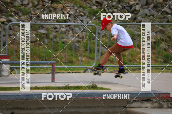 Buy your photos of the eventCampeonato Brasileiro de Skate Street Amador on Fotop