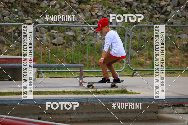 Buy your photos of the eventCampeonato Brasileiro de Skate Street Amador on Fotop