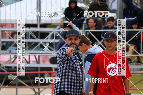 Buy your photos of the eventCampeonato Brasileiro de Skate Street Amador on Fotop
