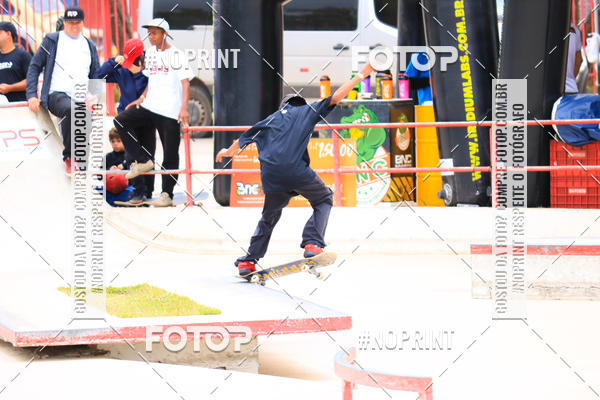 Buy your photos of the eventCampeonato Brasileiro de Skate Street Amador on Fotop