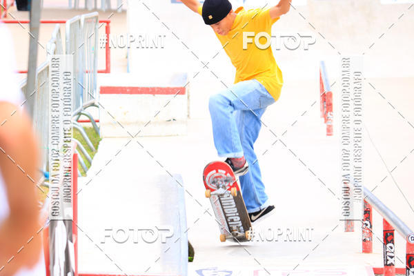 Buy your photos of the eventCampeonato Brasileiro de Skate Street Amador on Fotop