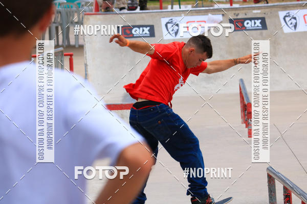 Buy your photos of the eventCampeonato Brasileiro de Skate Street Amador on Fotop