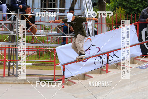 Buy your photos of the eventCampeonato Brasileiro de Skate Street Amador on Fotop