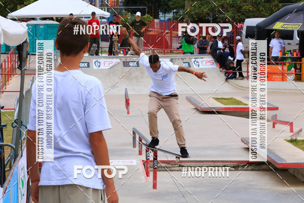 Buy your photos of the eventCampeonato Brasileiro de Skate Street Amador on Fotop