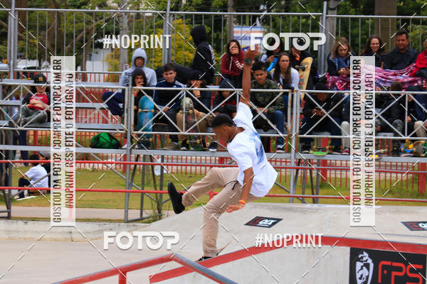 Buy your photos of the eventCampeonato Brasileiro de Skate Street Amador on Fotop