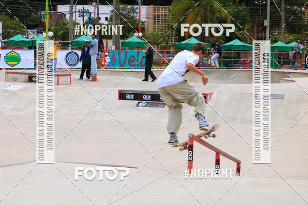 Buy your photos of the eventCampeonato Brasileiro de Skate Street Amador on Fotop