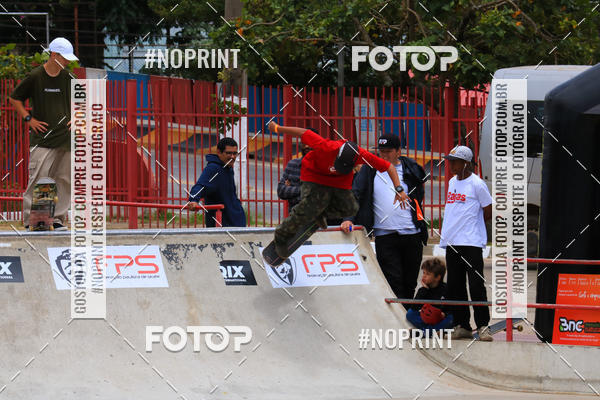 Buy your photos of the eventCampeonato Brasileiro de Skate Street Amador on Fotop