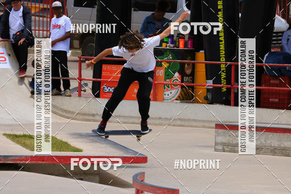 Buy your photos of the eventCampeonato Brasileiro de Skate Street Amador on Fotop