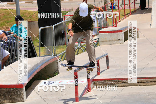 Buy your photos of the eventCampeonato Brasileiro de Skate Street Amador on Fotop