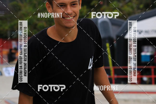 Buy your photos of the eventCampeonato Brasileiro de Skate Street Amador on Fotop