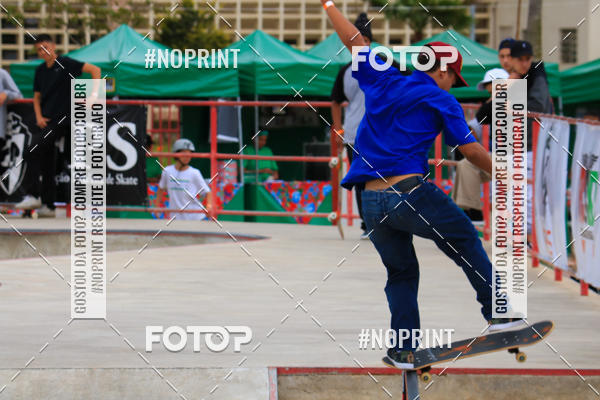 Buy your photos of the eventCampeonato Brasileiro de Skate Street Amador on Fotop