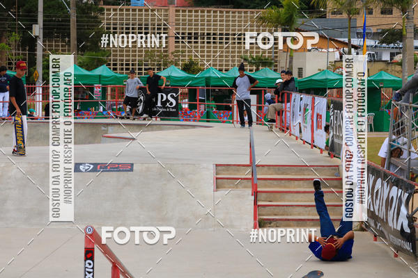 Buy your photos of the eventCampeonato Brasileiro de Skate Street Amador on Fotop