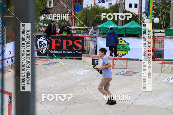 Buy your photos of the eventCampeonato Brasileiro de Skate Street Amador on Fotop