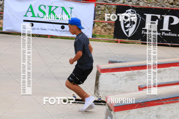 Buy your photos of the eventCampeonato Brasileiro de Skate Street Amador on Fotop