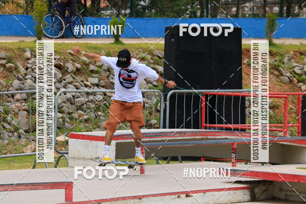 Buy your photos of the eventCampeonato Brasileiro de Skate Street Amador on Fotop