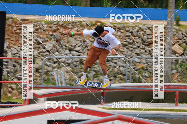 Buy your photos of the eventCampeonato Brasileiro de Skate Street Amador on Fotop