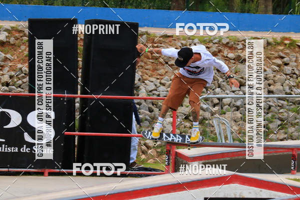 Buy your photos of the eventCampeonato Brasileiro de Skate Street Amador on Fotop