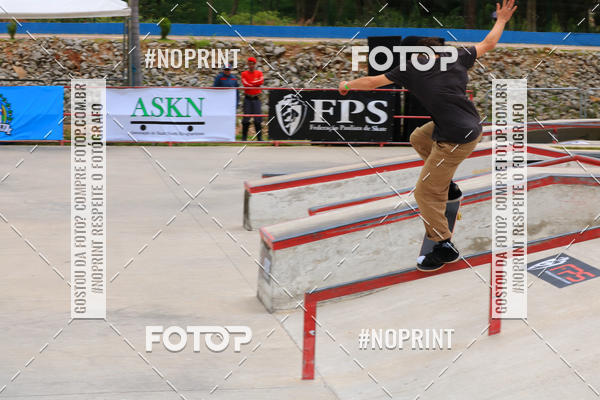 Buy your photos of the eventCampeonato Brasileiro de Skate Street Amador on Fotop