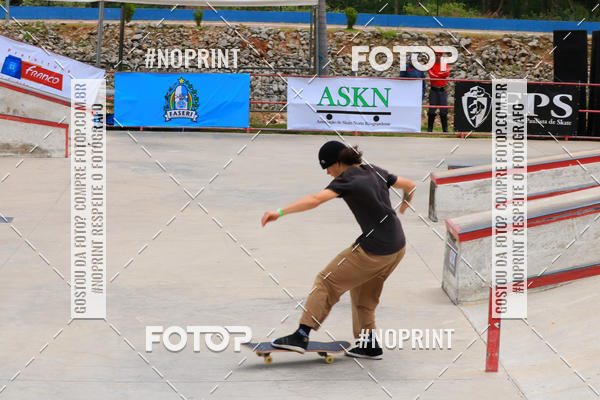 Buy your photos of the eventCampeonato Brasileiro de Skate Street Amador on Fotop