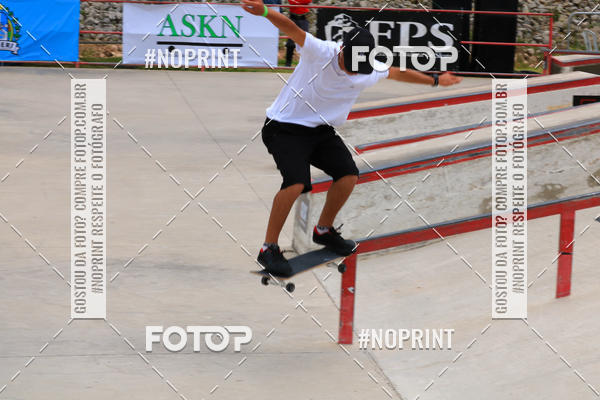Buy your photos of the eventCampeonato Brasileiro de Skate Street Amador on Fotop