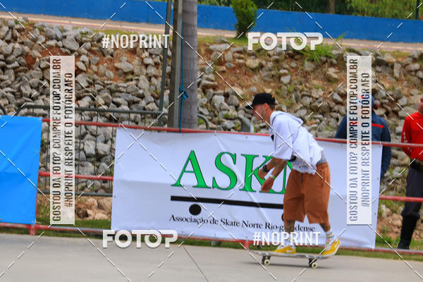 Buy your photos of the eventCampeonato Brasileiro de Skate Street Amador on Fotop