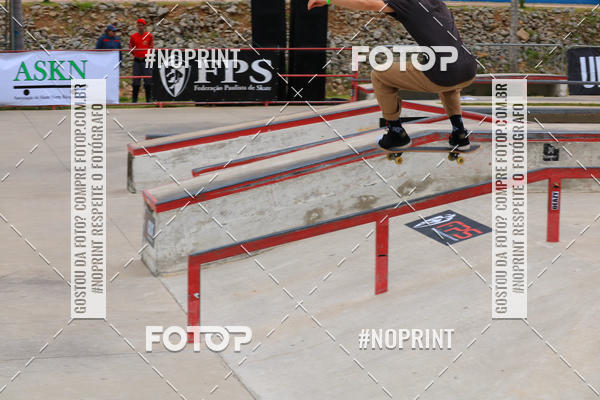 Buy your photos of the eventCampeonato Brasileiro de Skate Street Amador on Fotop