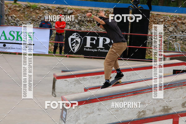 Buy your photos of the eventCampeonato Brasileiro de Skate Street Amador on Fotop