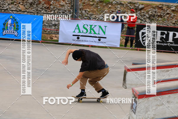 Buy your photos of the eventCampeonato Brasileiro de Skate Street Amador on Fotop