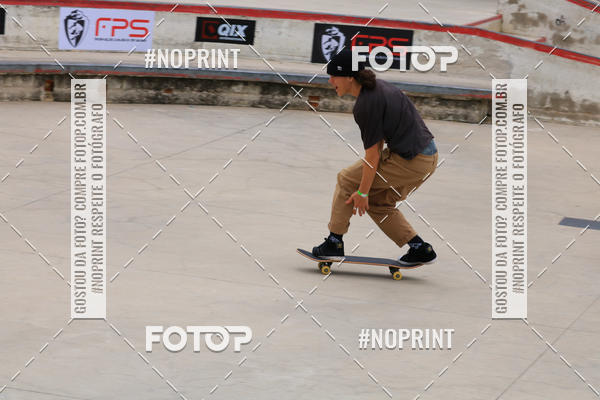 Buy your photos of the eventCampeonato Brasileiro de Skate Street Amador on Fotop