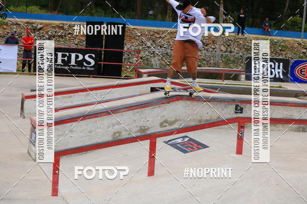 Buy your photos of the eventCampeonato Brasileiro de Skate Street Amador on Fotop
