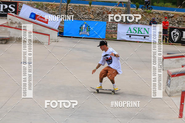 Buy your photos of the eventCampeonato Brasileiro de Skate Street Amador on Fotop