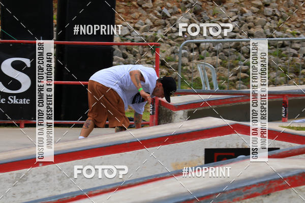 Buy your photos of the eventCampeonato Brasileiro de Skate Street Amador on Fotop