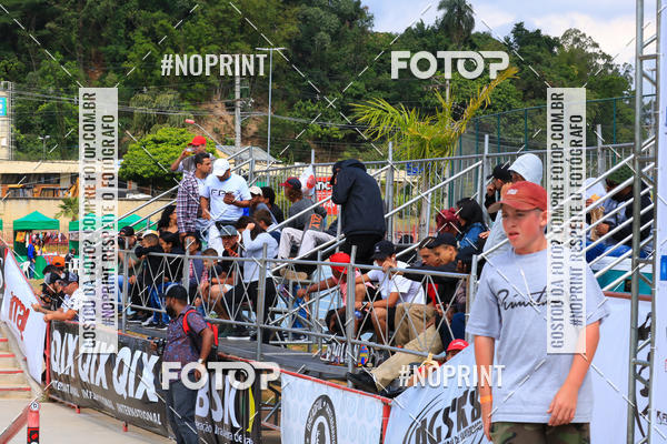Buy your photos of the eventCampeonato Brasileiro de Skate Street Amador on Fotop