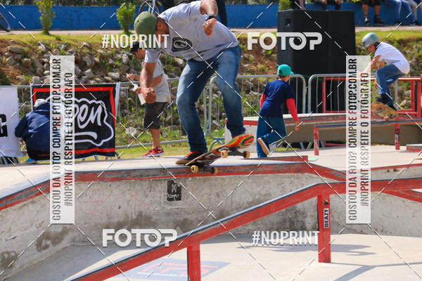 Buy your photos of the eventCampeonato Brasileiro de Skate Street Amador on Fotop